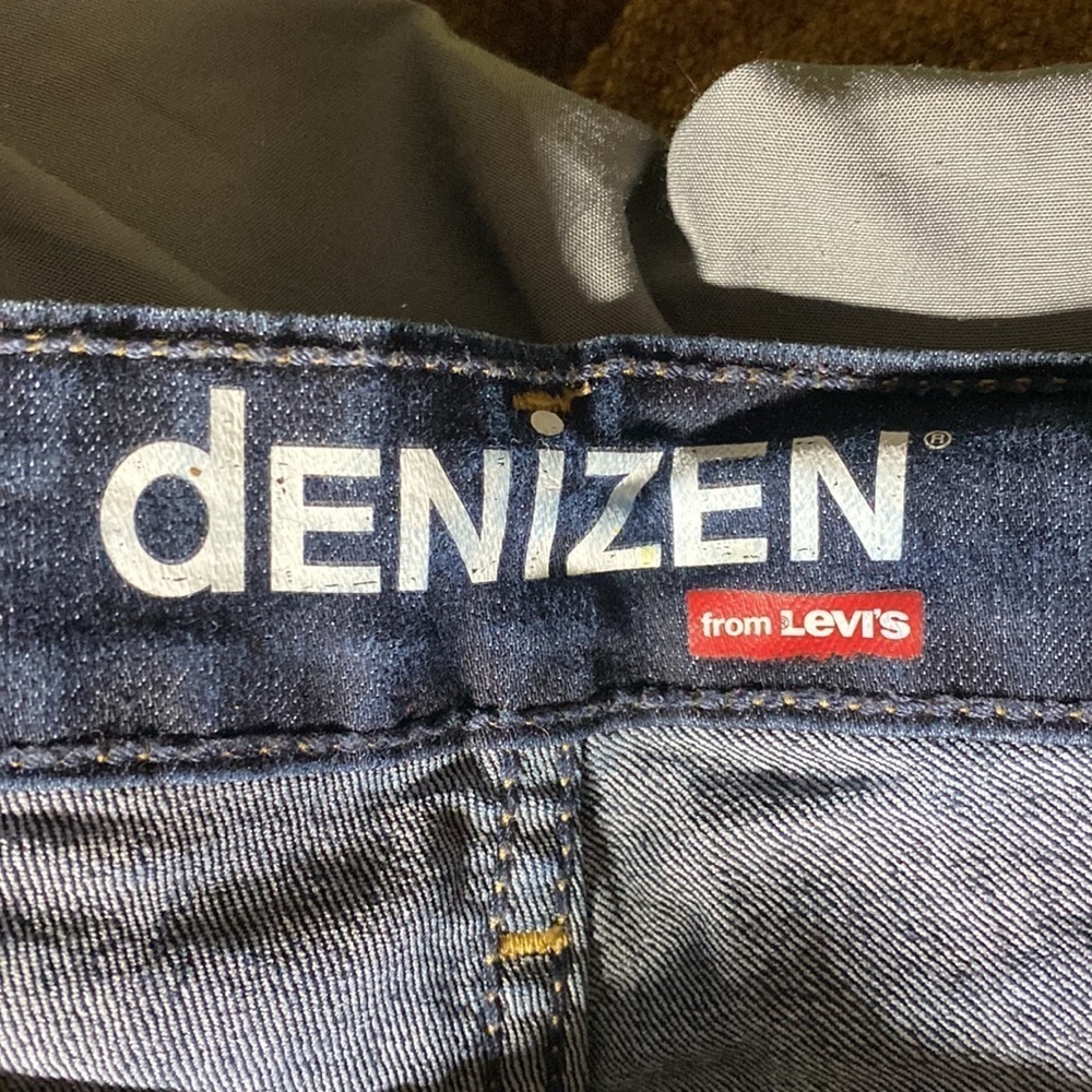 Denizen Levi’s carpet shorts​​​​ - Picture 2 of 5